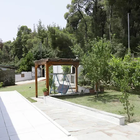 بيت للعطل Dimitra House