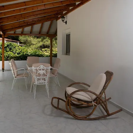 Feriehus Dimitra House