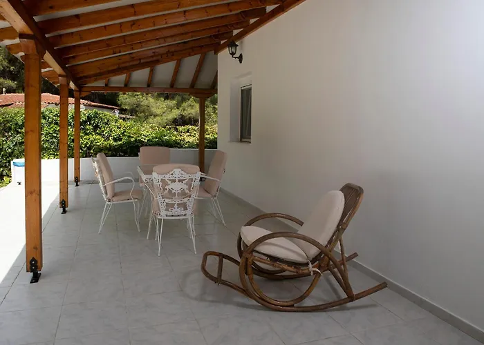 Holiday home Dimitra House